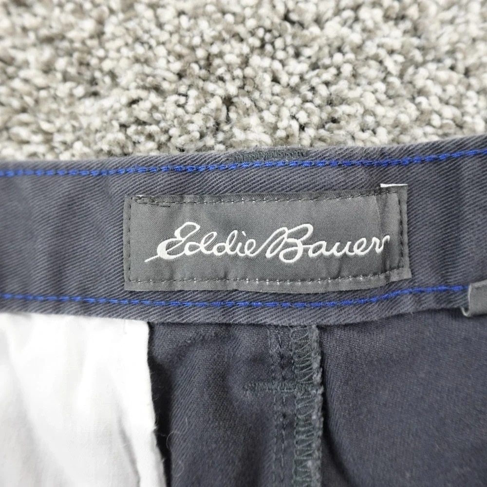 Eddie Bauer Shorts Mens 34 Gray‎ Chino Hiking Outdoor Flat Front Trail Camp Trek